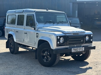 Used Land Rover Defender 2010 for sale - 79188133: Photo