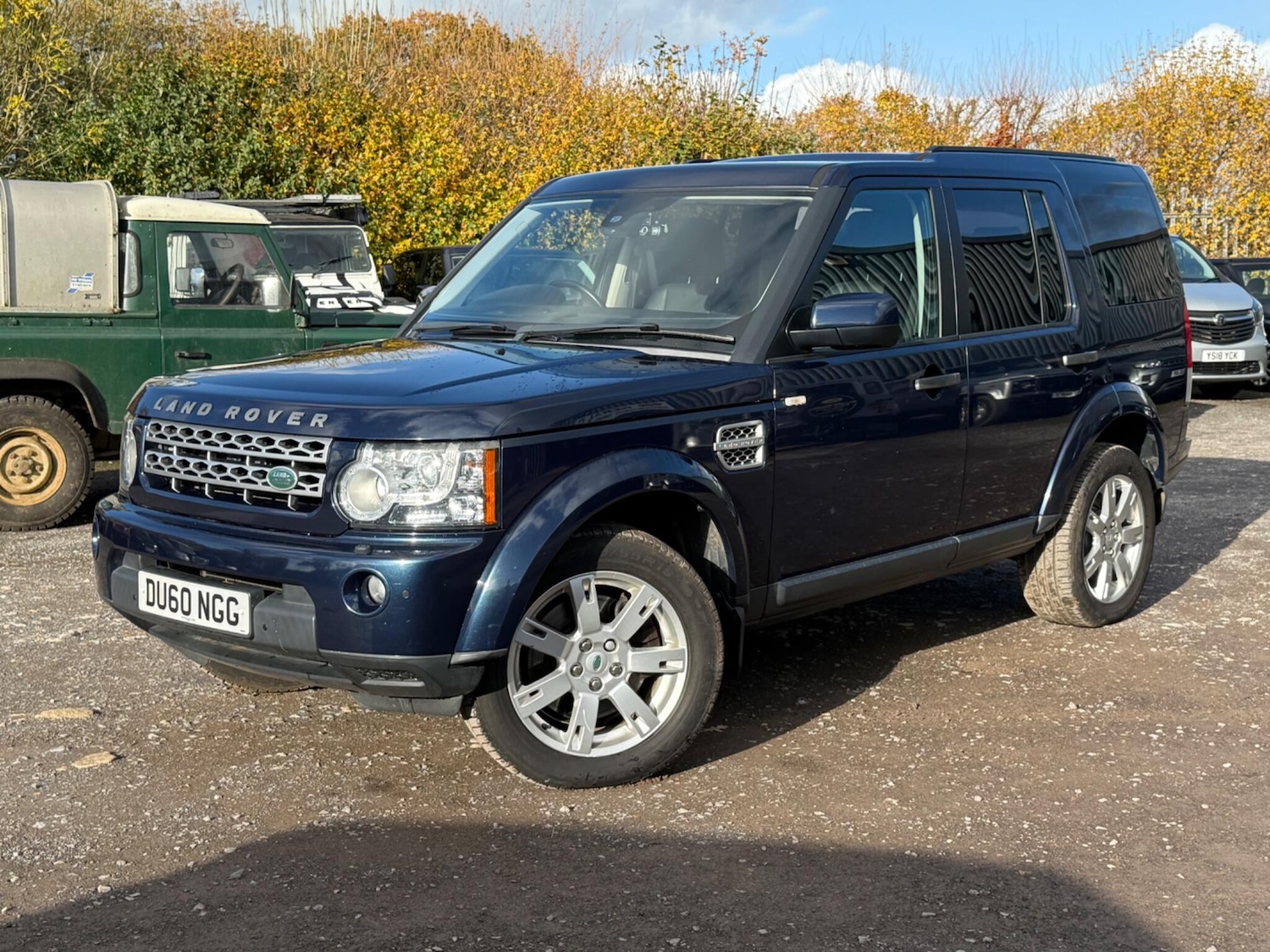 Used Land Rover Discovery 2010 for sale - 76987886: Photo 2