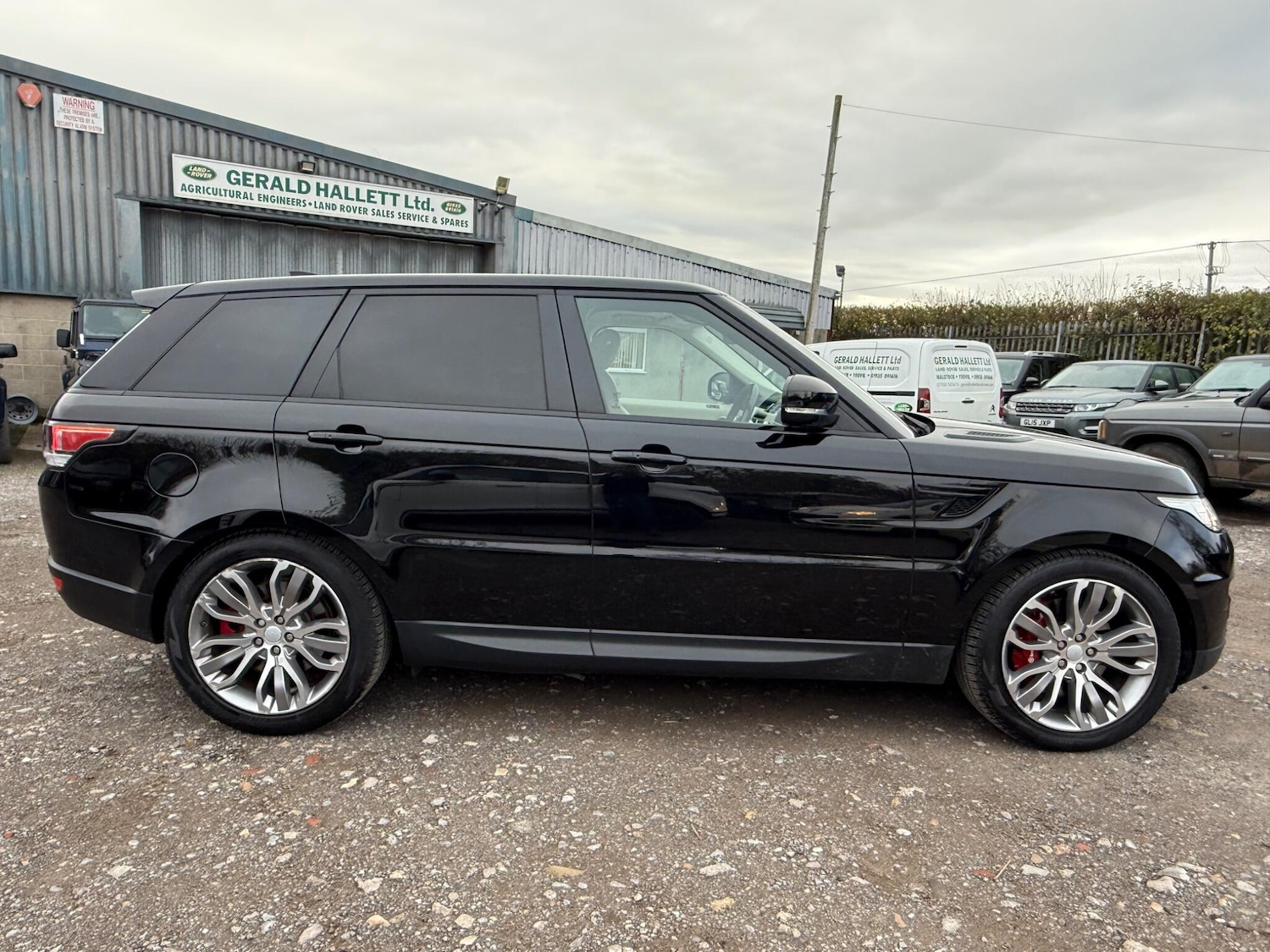 Used Land Rover Range Rover Sport 2017 for sale - 76612989: Photo 12