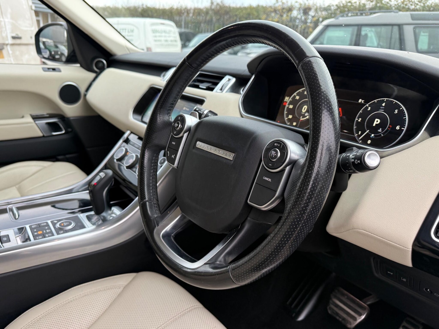 Used Land Rover Range Rover Sport 2017 for sale - 76612989: Photo 30