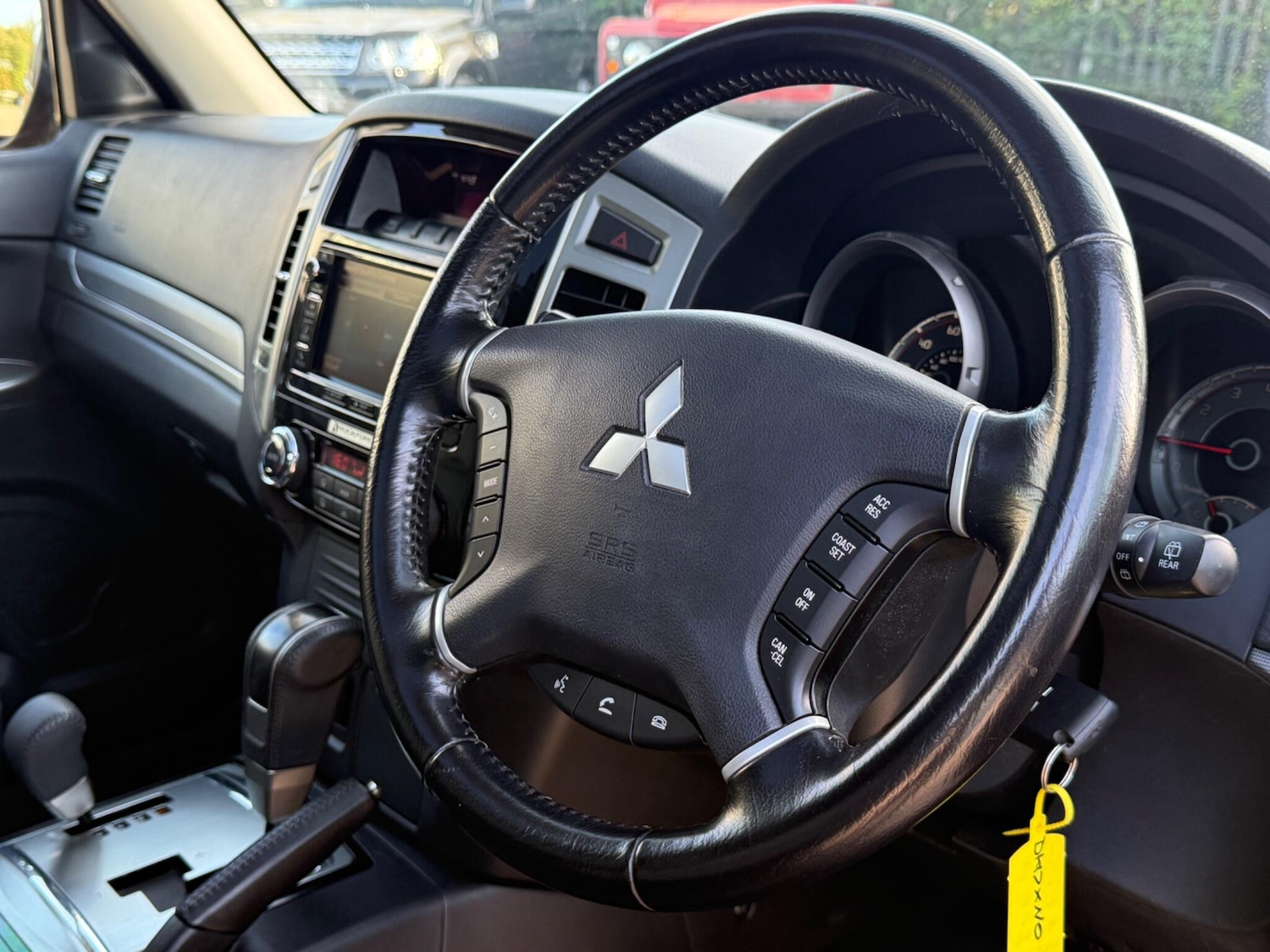 Used Mitsubishi Shogun 2017 for sale - 76151667: Photo 18