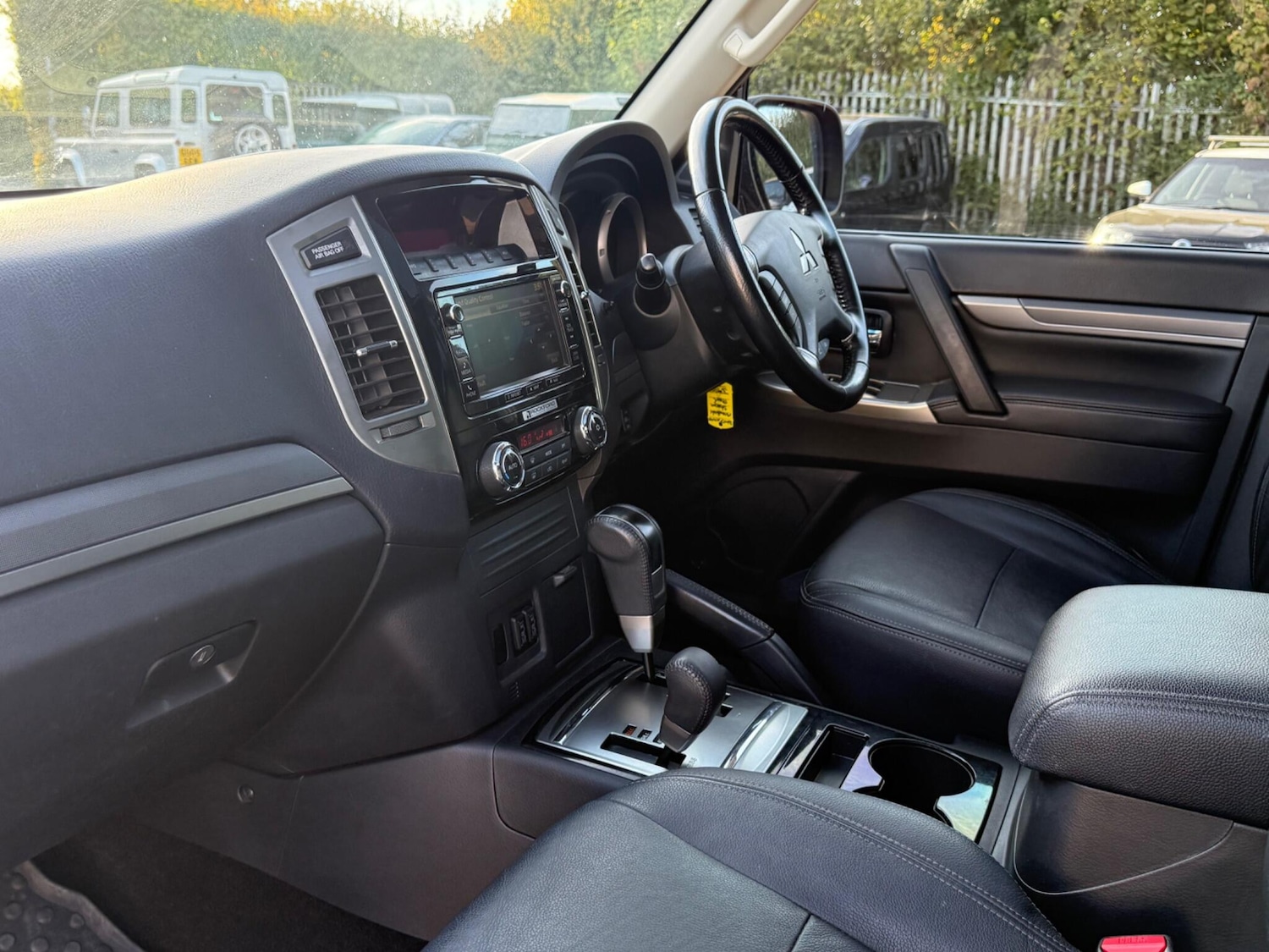 Used Mitsubishi Shogun 2017 for sale - 76151667: Photo 25