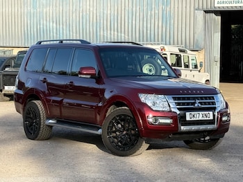 Used Mitsubishi Shogun 2017 for sale - 76151667: Photo