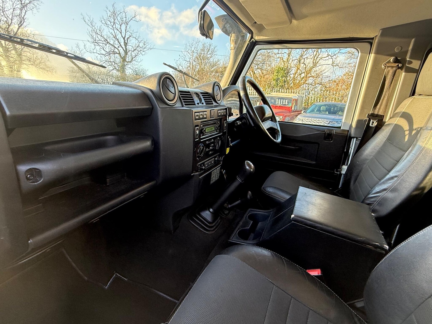 Used Land Rover Defender 90 2007 for sale - 76976382: Photo 16