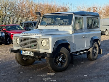 Used Land Rover Defender 90 2007 for sale - 76976382: Photo