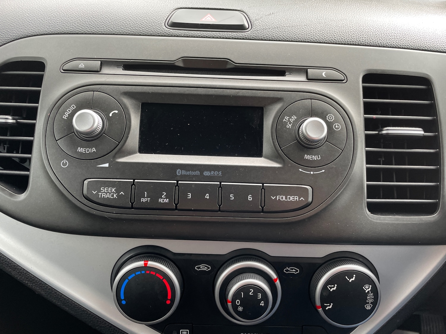 Used Kia Picanto 2016 for sale - 76383420: Photo 15