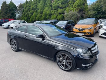 Used Mercedes-Benz C Class 2015 for sale - 79732164: Photo