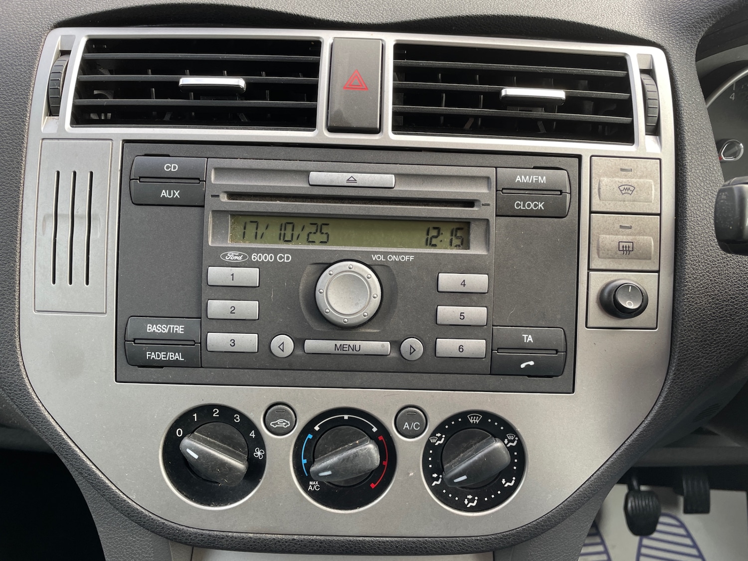 Used Ford C-Max 2010 for sale - 76299646: Photo 14