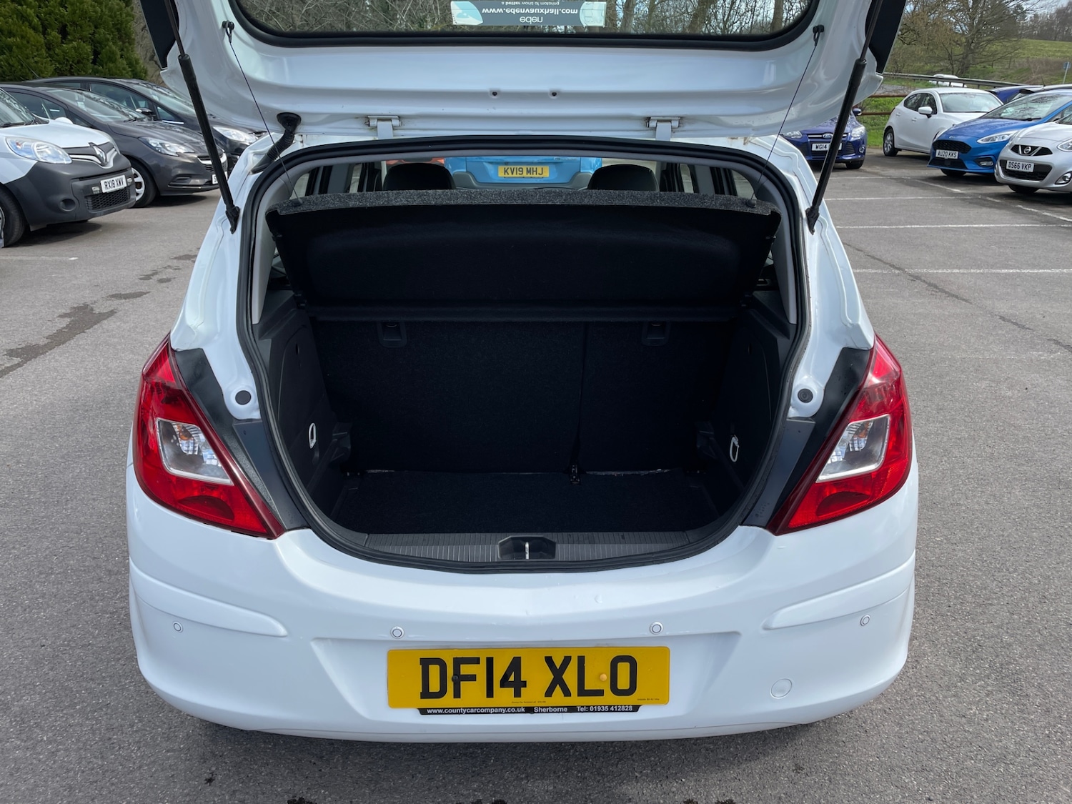 Used Vauxhall Corsa 2014 for sale - 77830531: Photo 5