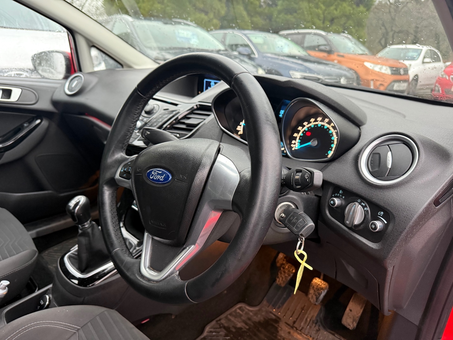 Used Ford Fiesta 2013 for sale - 77147960: Photo 13