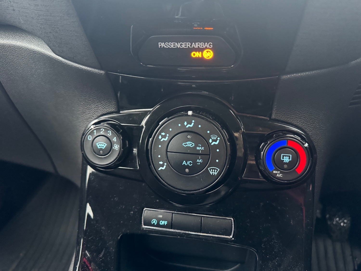 Used Ford Fiesta 2013 for sale - 77147960: Photo 16