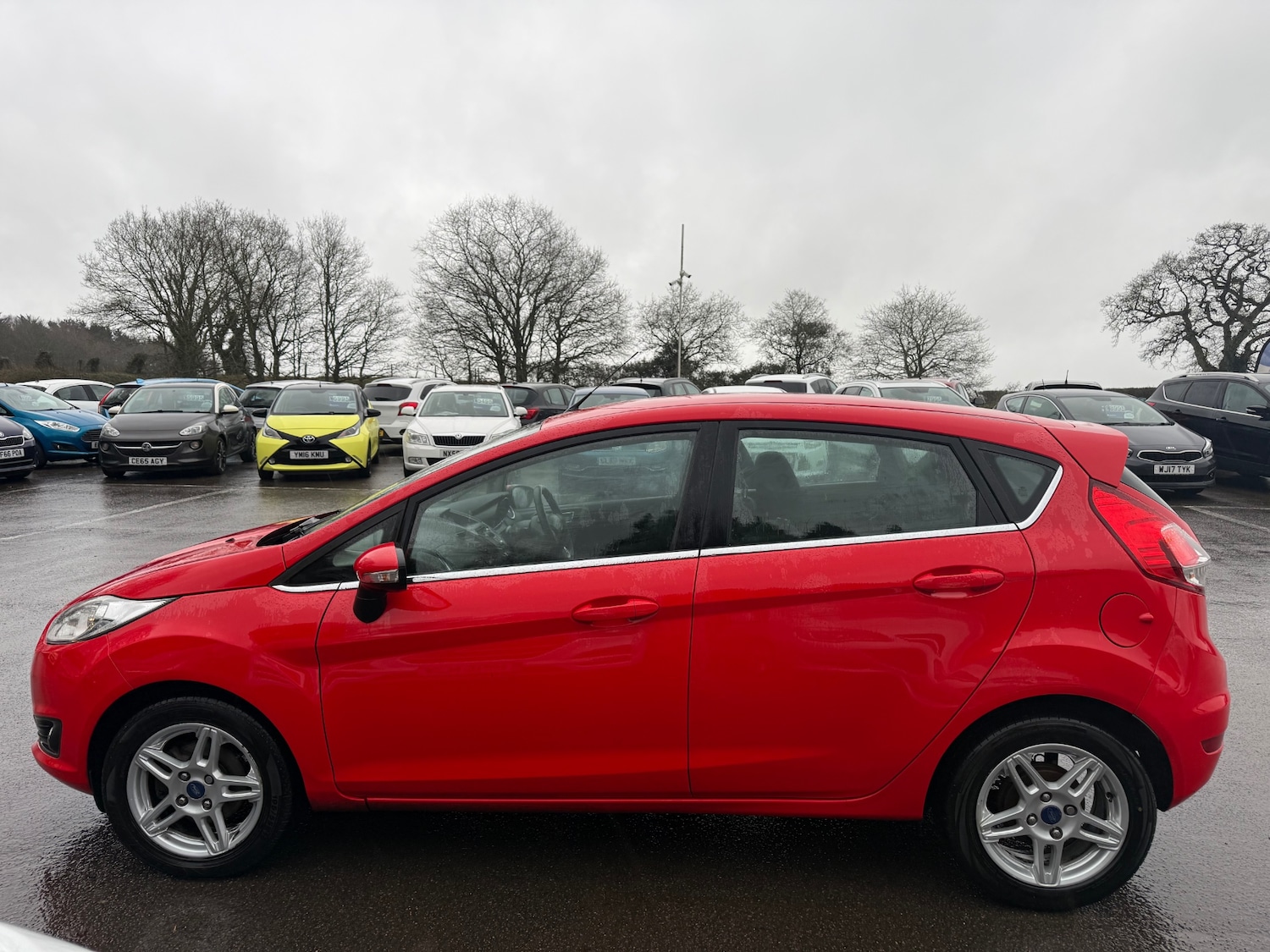 Used Ford Fiesta 2013 for sale - 77147960: Photo 8