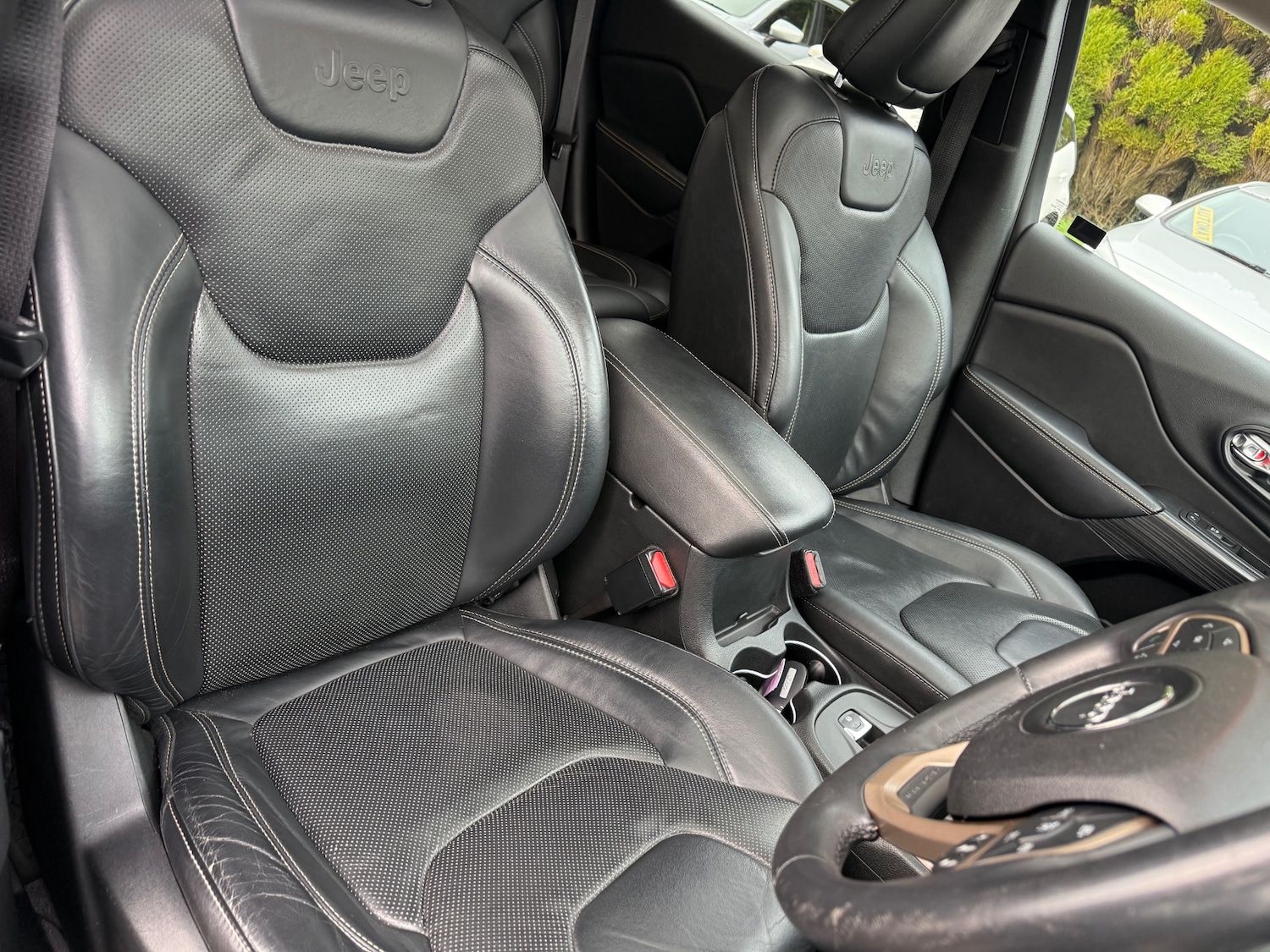 Used Jeep Cherokee 2014 for sale - 77324690: Photo 14