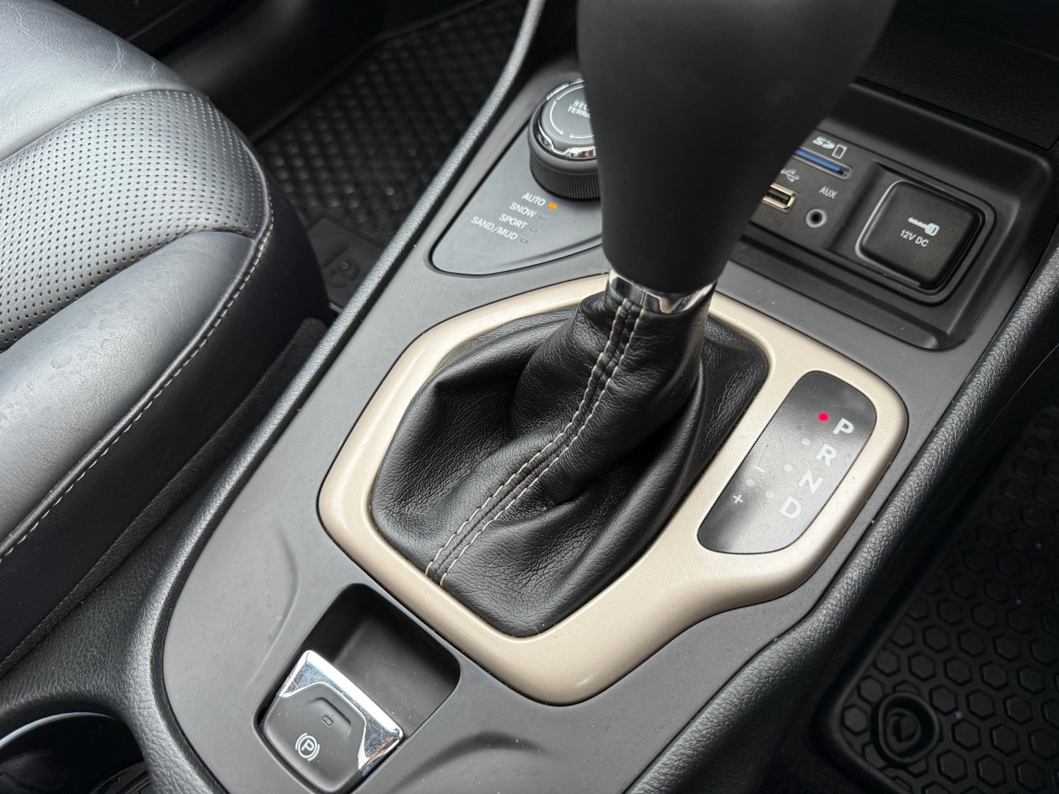 Used Jeep Cherokee 2014 for sale - 77324690: Photo 22