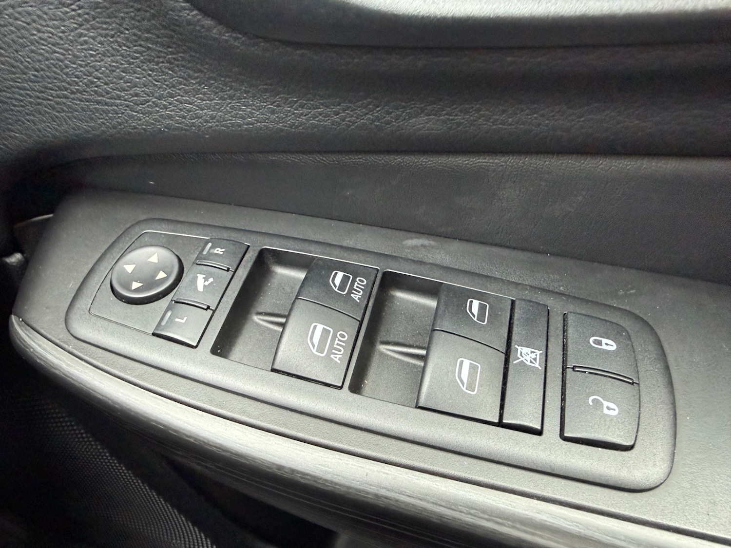 Used Jeep Cherokee 2014 for sale - 77324690: Photo 26