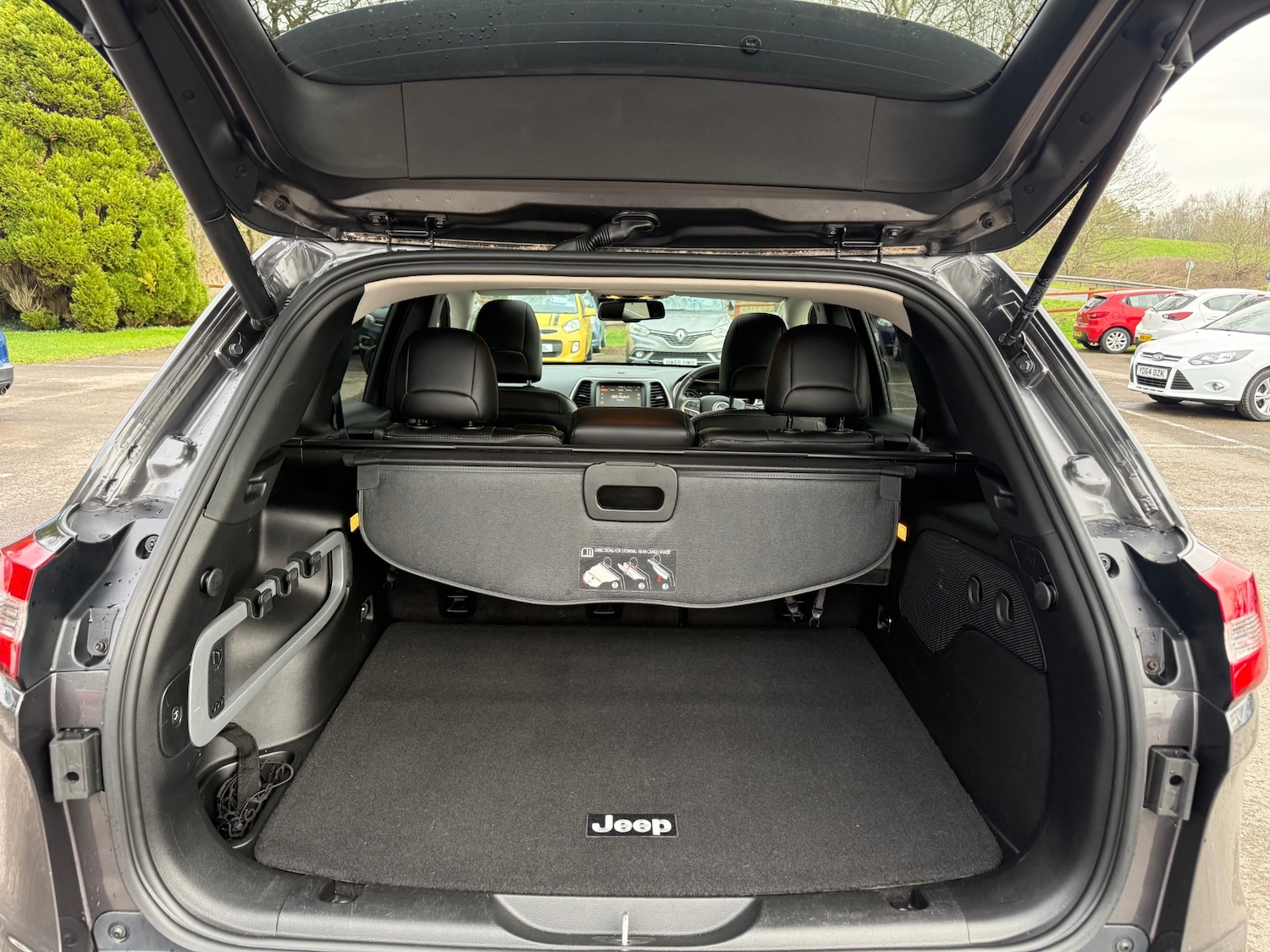 Used Jeep Cherokee 2014 for sale - 77324690: Photo 5