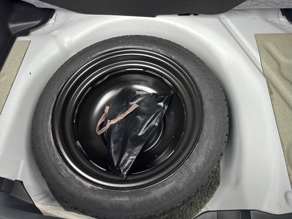 Used Mazda Mazda2 2016 for sale - 76578382: Photo 6