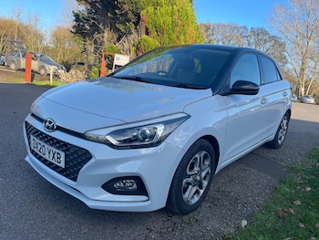 2020 (20) - 1.2 MPi Play 5dr Petrol Manual 5 Door Hatchback