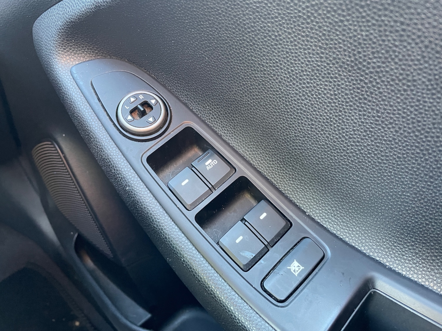 Used Hyundai i20 2020 for sale - 76638998: Photo 21