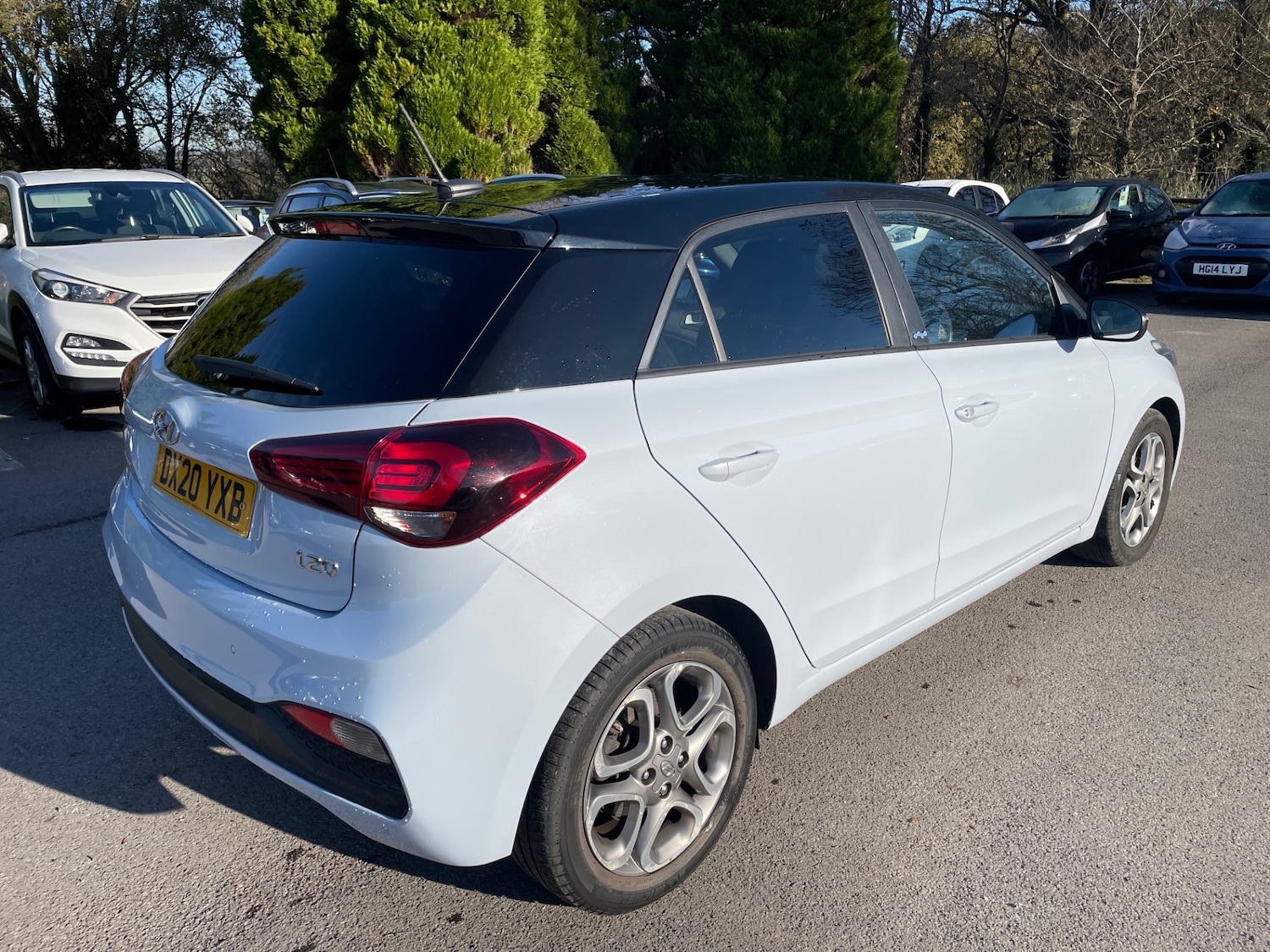 Used Hyundai i20 2020 for sale - 76638998: Photo 3