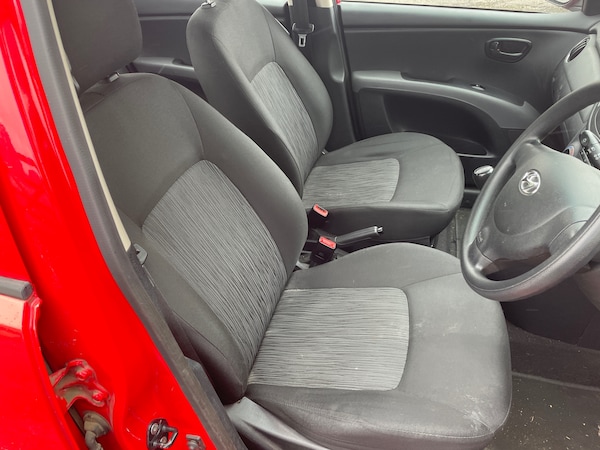 Used Hyundai i10 2013 for sale - 75737057: Photo 10