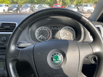 Used Skoda Fabia 2008 for sale - 75595811: Photo