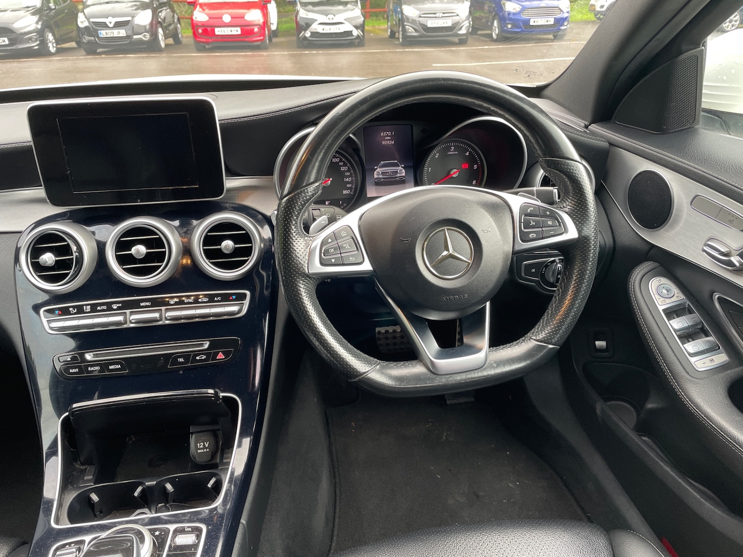 Used Mercedes-Benz C Class 2015 for sale - 76206723: Photo 11