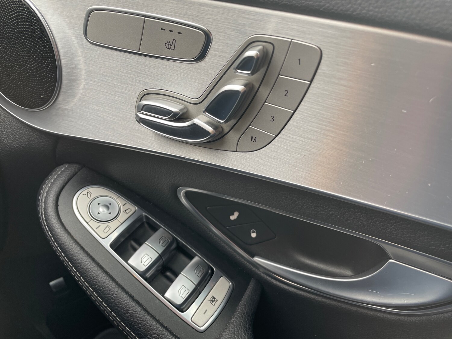 Used Mercedes-Benz C Class 2015 for sale - 76206723: Photo 16