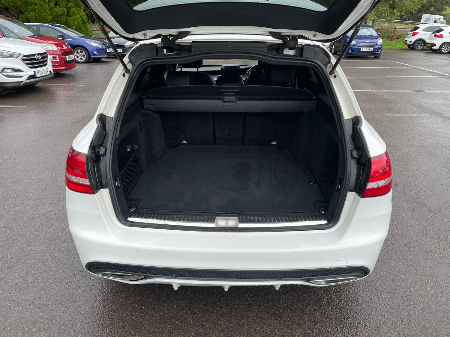 Used Mercedes-Benz C Class 2015 for sale - 76206723: Photo 5