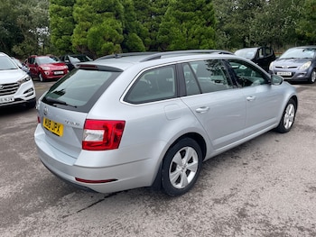 Used Skoda Octavia 2018 for sale - 75983188: Photo