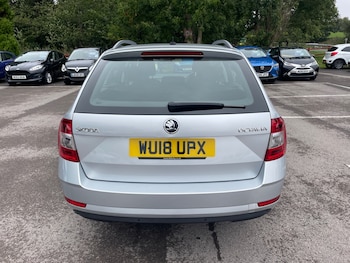 Used Skoda Octavia 2018 for sale - 75983188: Photo