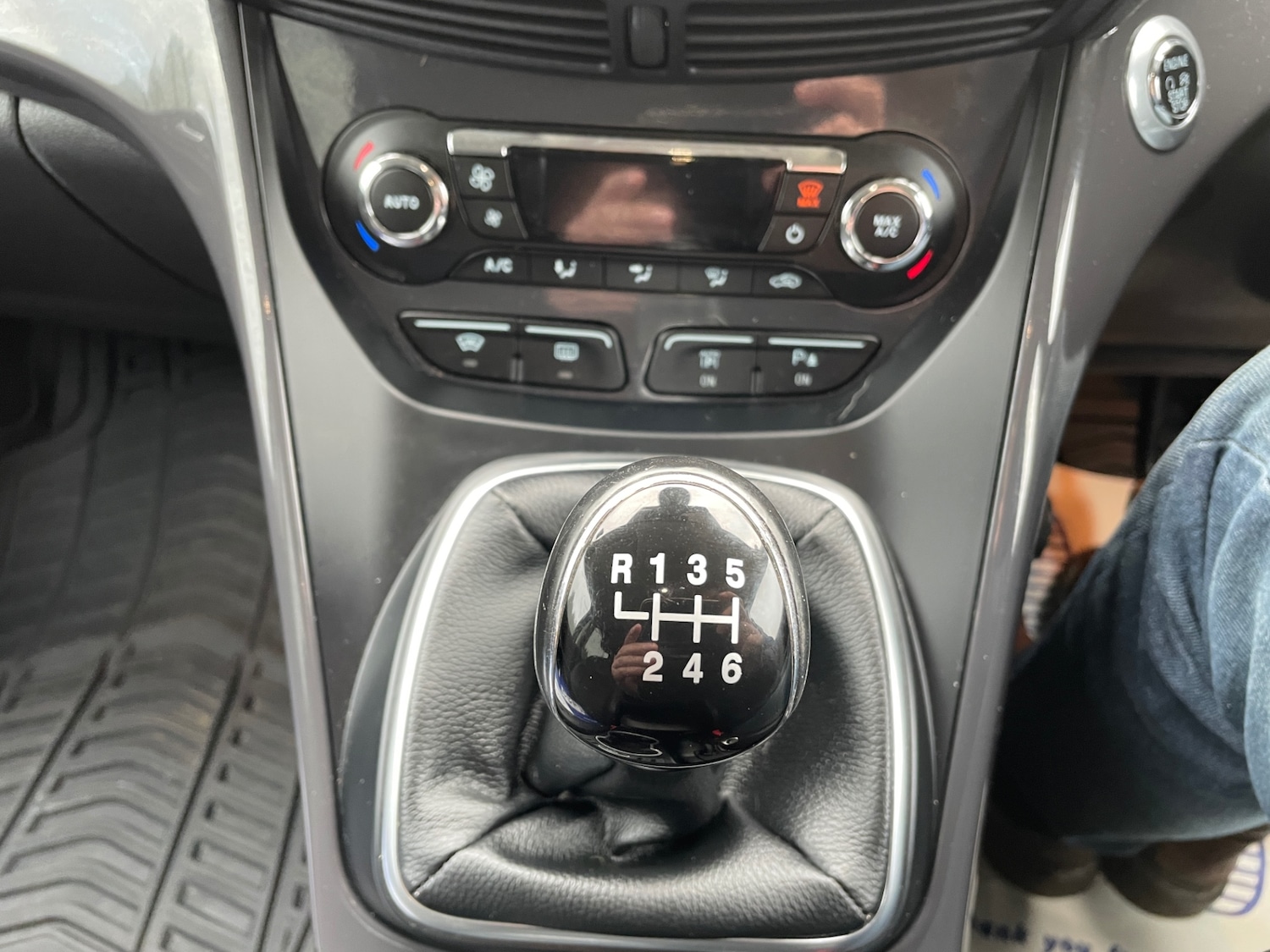 Used Ford Kuga 2014 for sale - 76504626: Photo 19