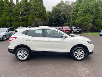 Used Nissan Qashqai 2017 for sale - 75982881: Photo