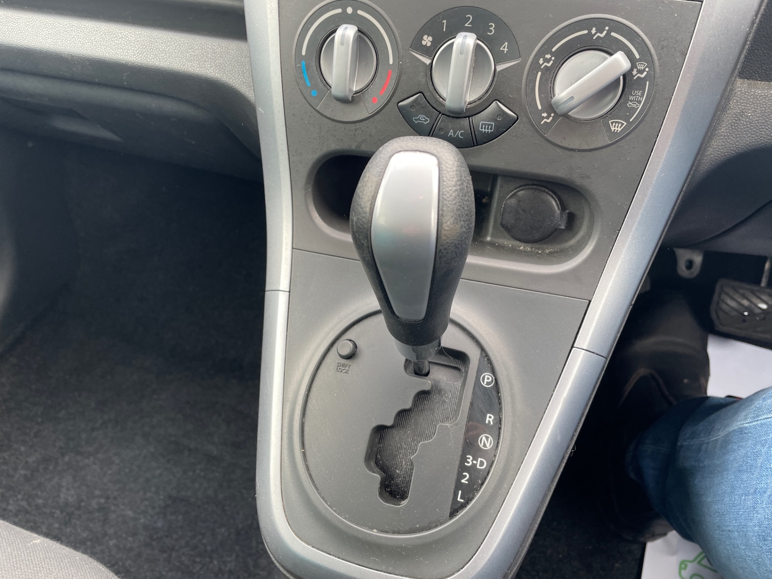 Used Suzuki Splash 2012 for sale - 77729535: Photo 16