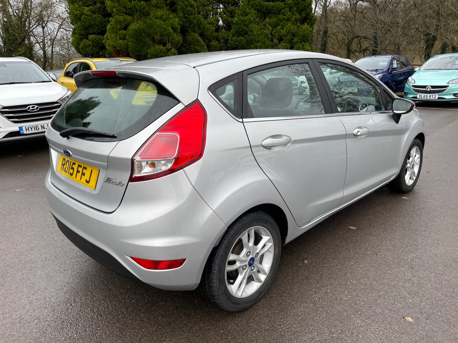 Used Ford Fiesta 2015 for sale - 76861908: Photo 3