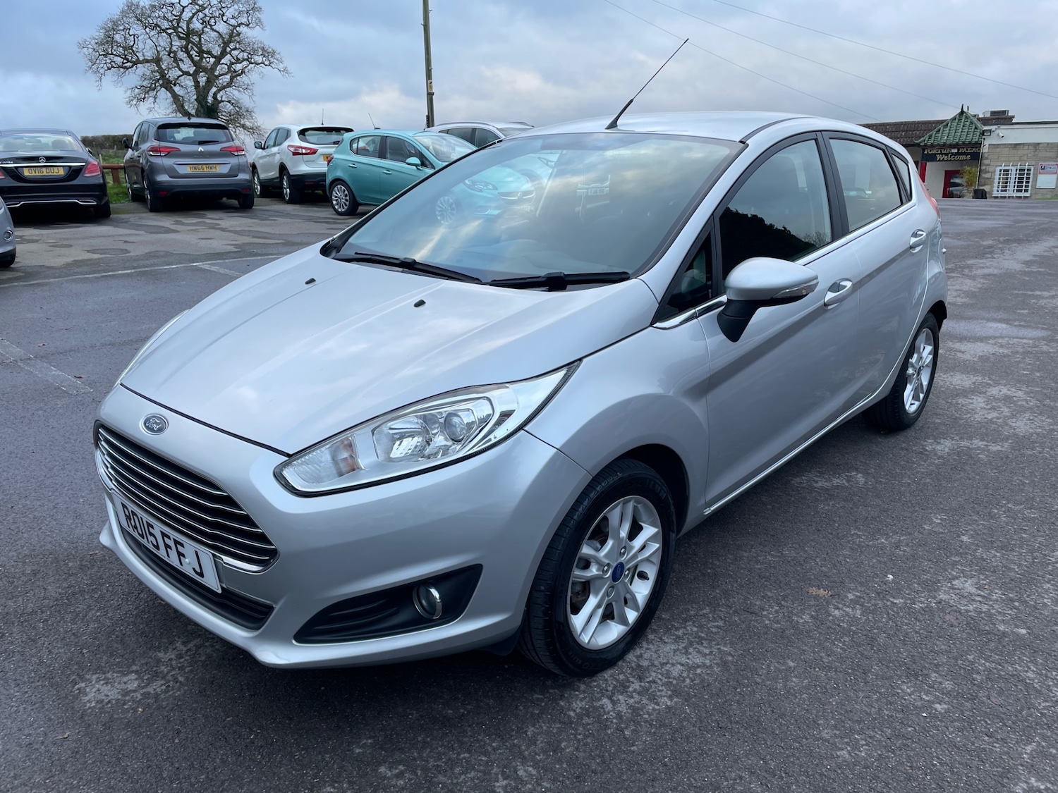 Used Ford Fiesta 2015 for sale - 76861908: Photo 9