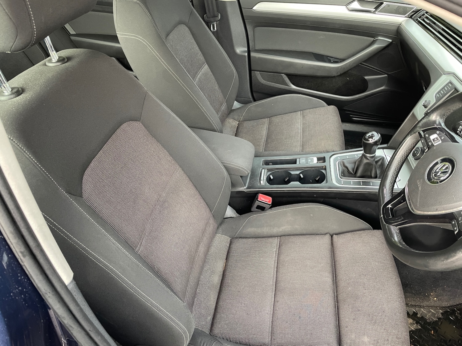 Used Volkswagen Passat 2015 for sale - 76322074: Photo 12