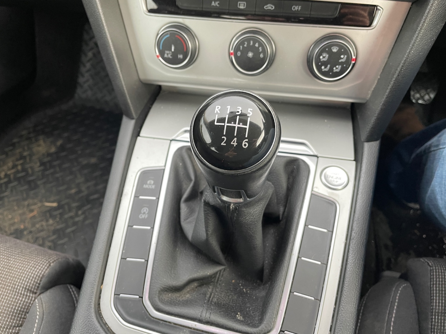 Used Volkswagen Passat 2015 for sale - 76322074: Photo 17