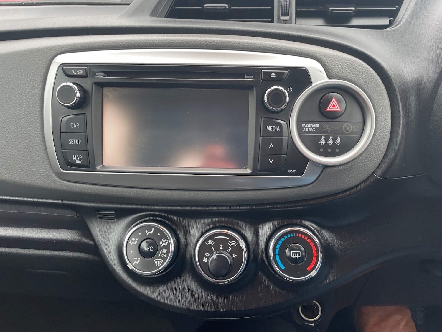 Used Toyota Yaris 2013 for sale - 77790233: Photo 15