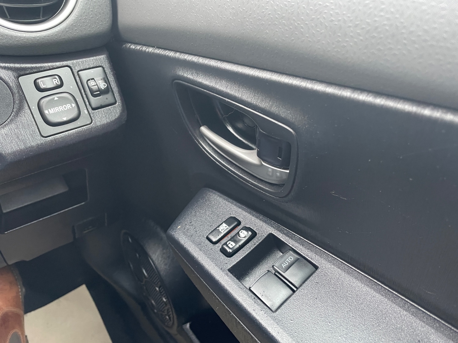 Used Toyota Yaris 2013 for sale - 77790233: Photo 19