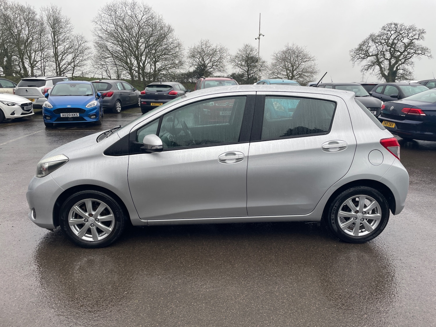 Used Toyota Yaris 2013 for sale - 77790233: Photo 7