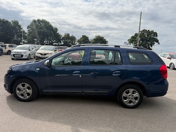 Used Dacia Logan MCV 2015 for sale - 79099111: Photo