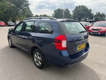 Used Dacia Logan MCV 2015 for sale - 79099111: Photo
