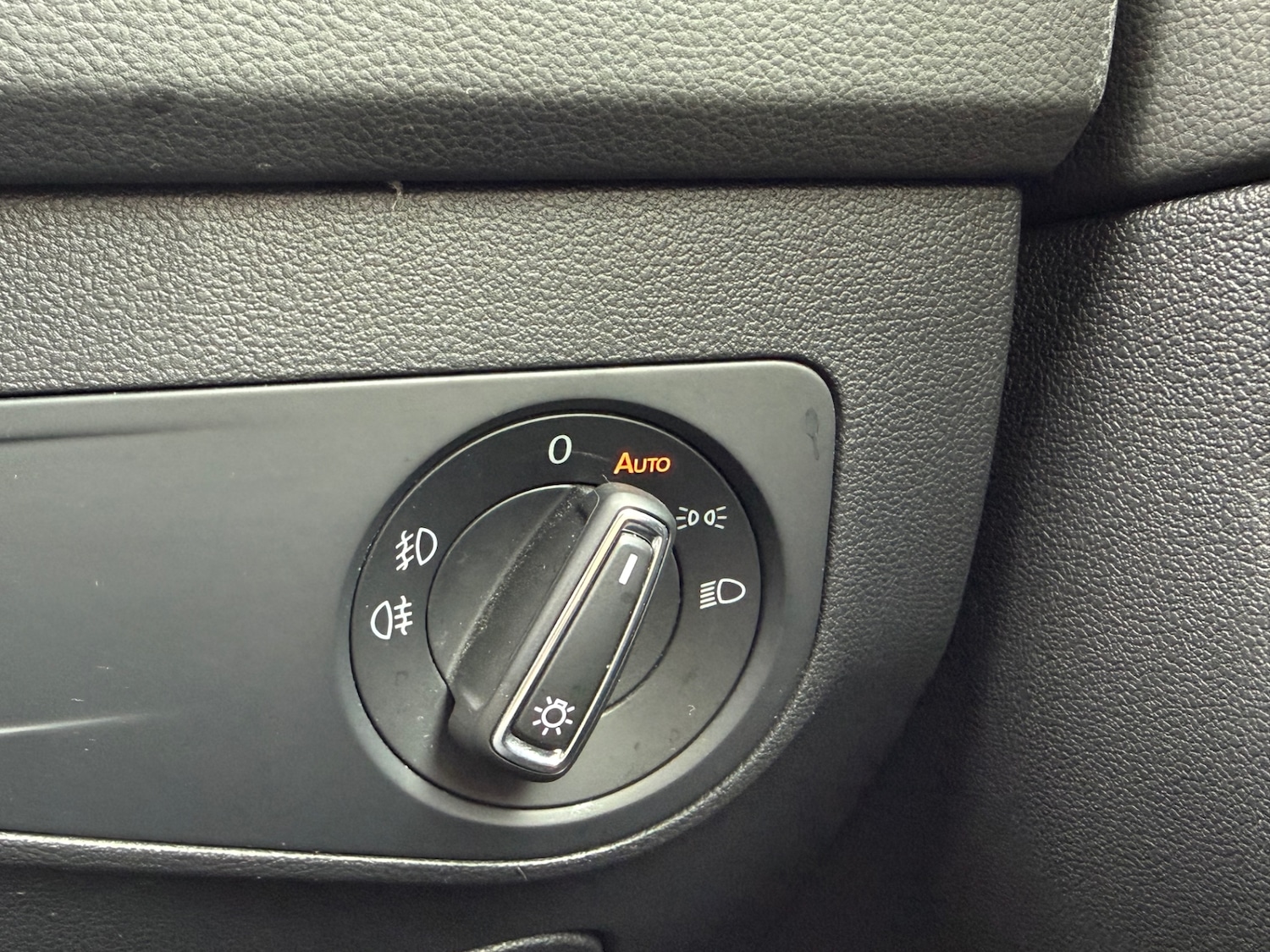 Used Volkswagen Tiguan 2018 for sale - 77803477: Photo 23