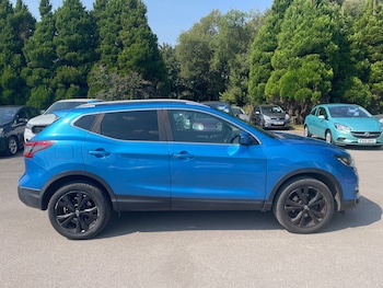 Used Nissan Qashqai 2017 for sale - 79243737: Photo