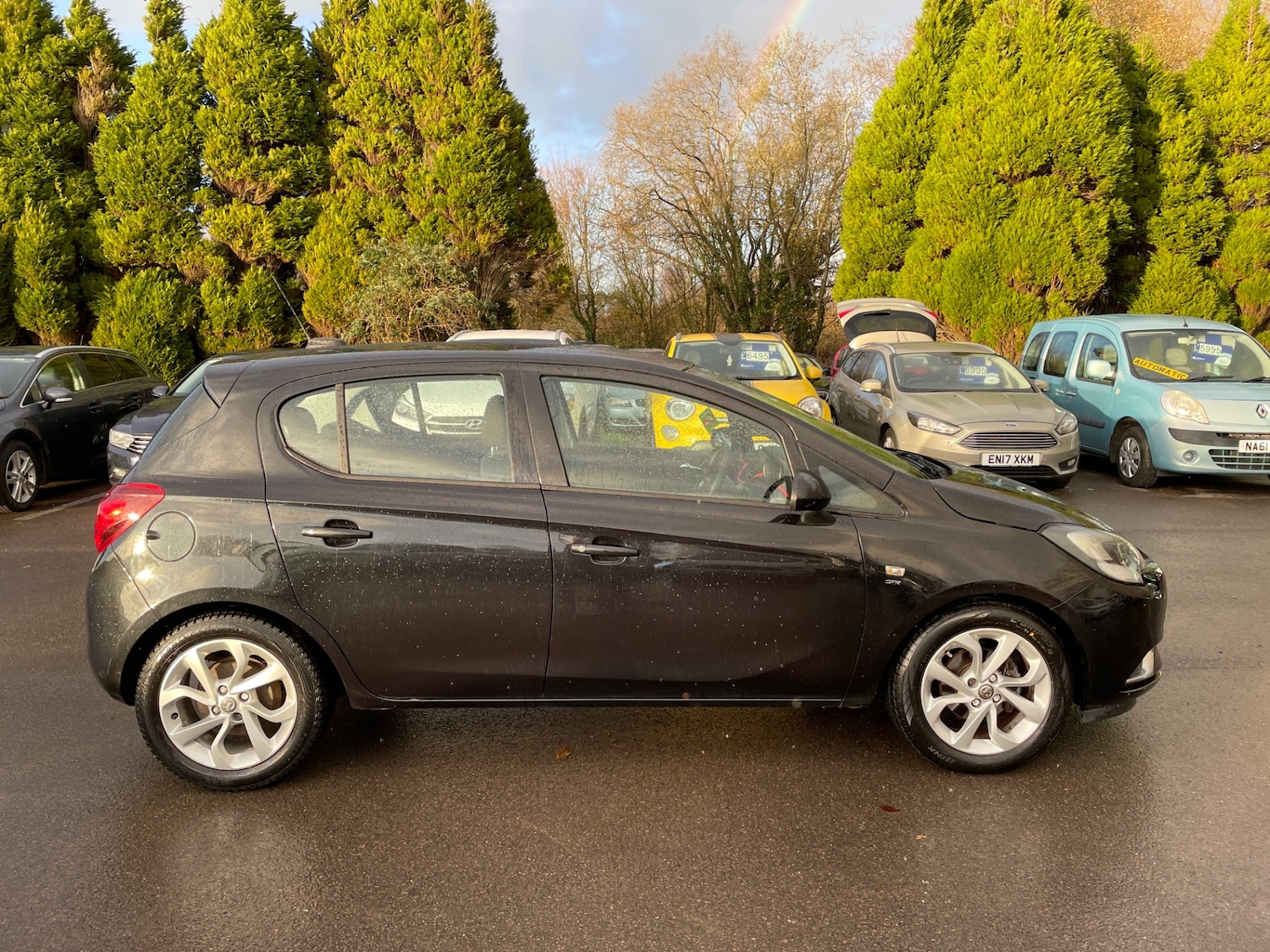 Used Vauxhall Corsa 2016 for sale - 76809341: Photo 2