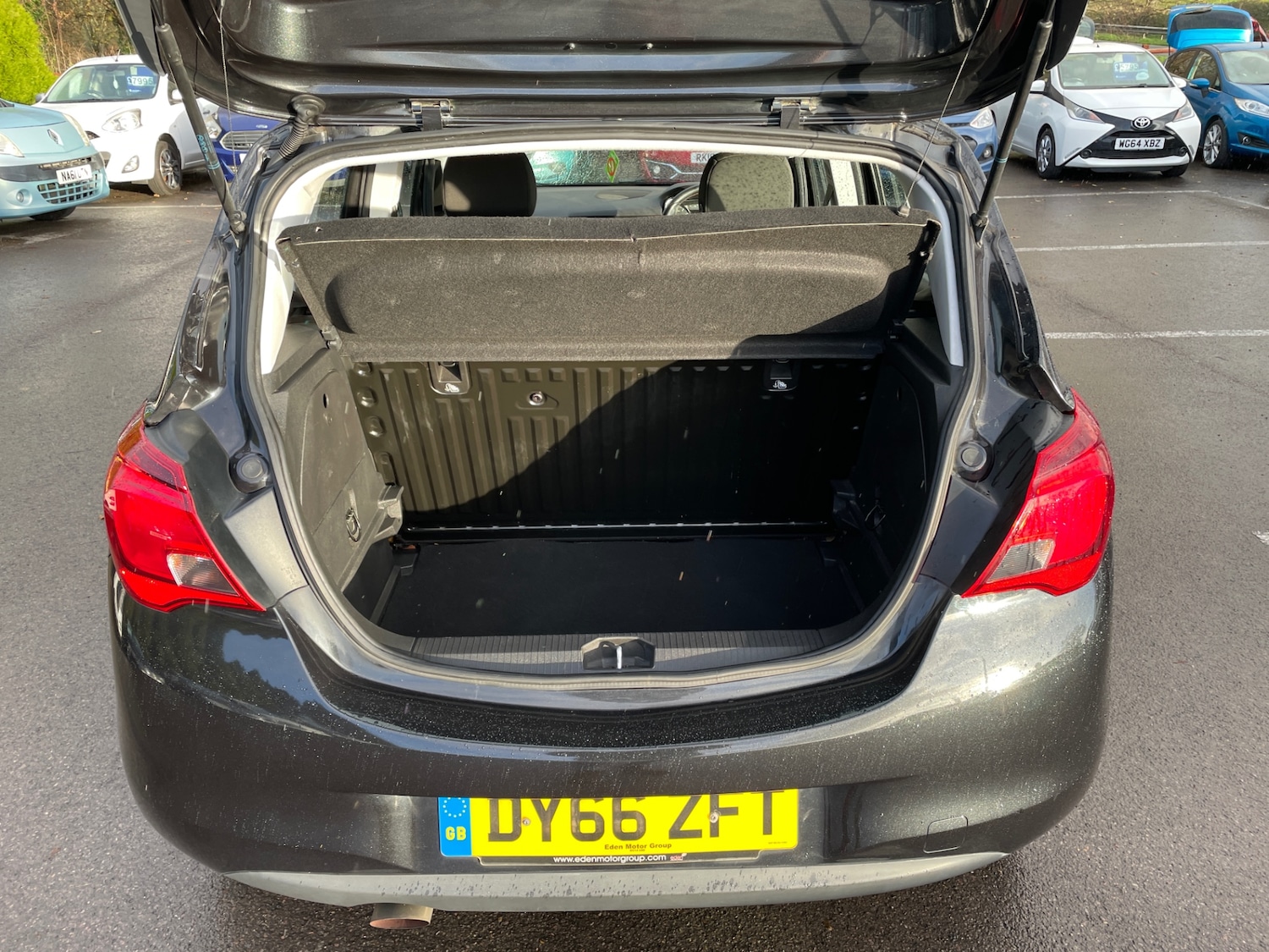 Used Vauxhall Corsa 2016 for sale - 76809341: Photo 5