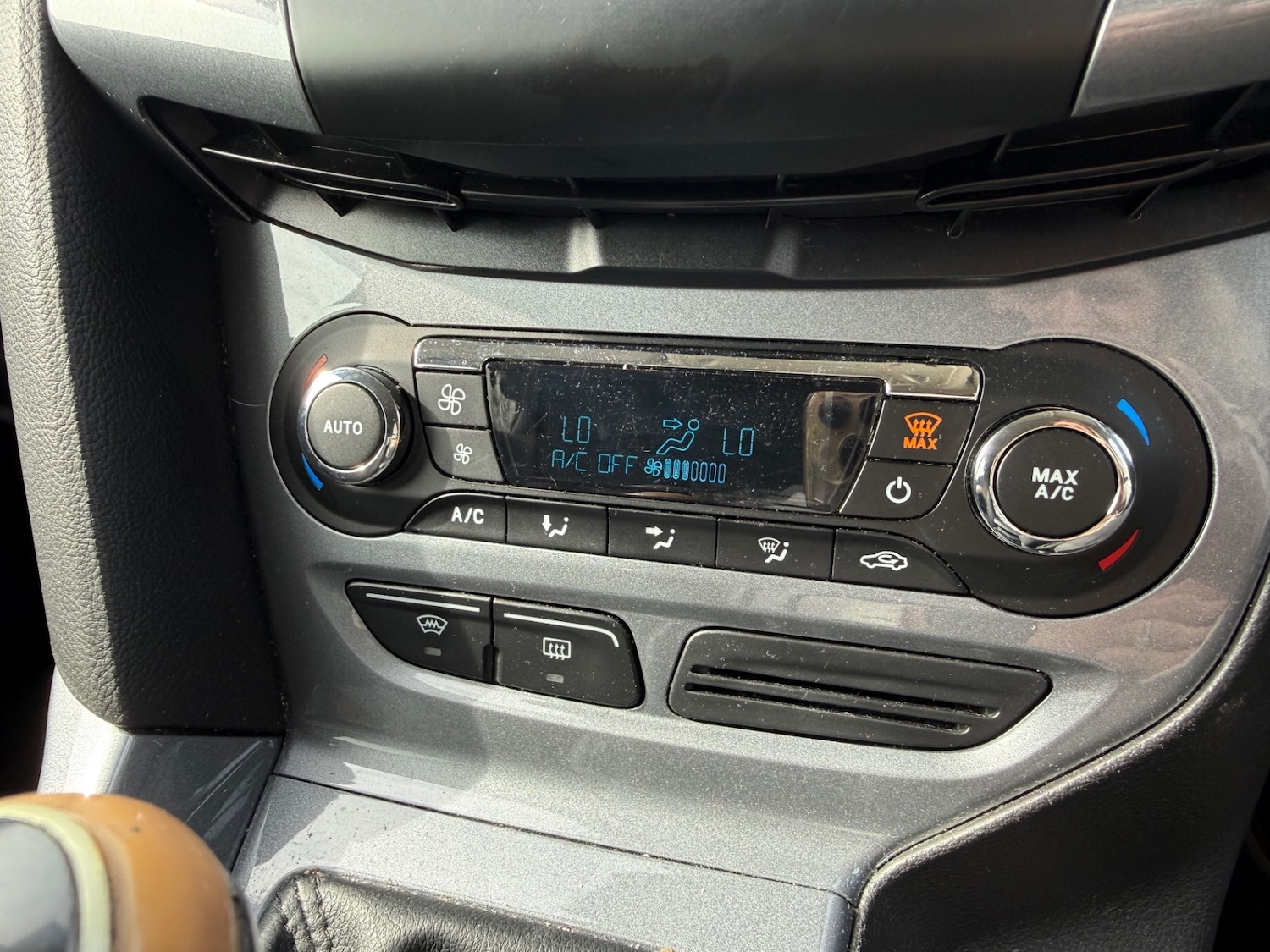 Used Ford Focus 2011 for sale - 77983917: Photo 16