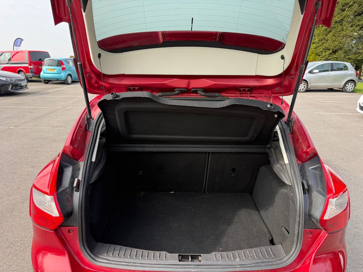 Used Ford Focus 2011 for sale - 77983917: Photo 5