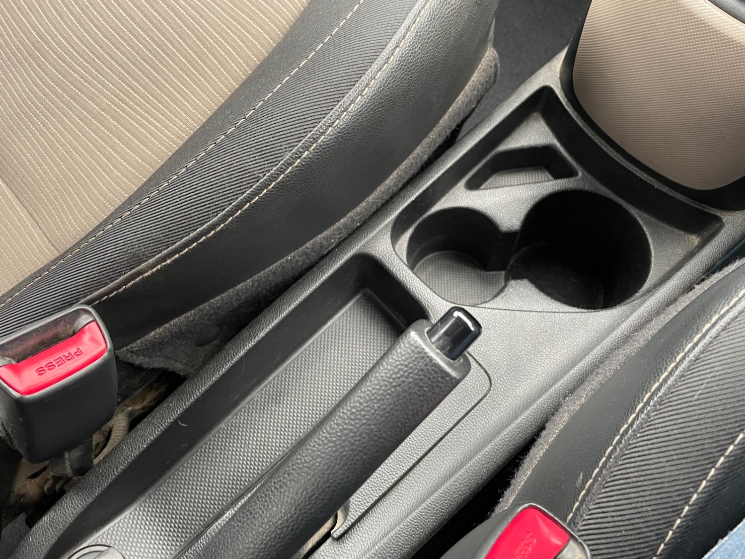 Used Hyundai i10 2014 for sale - 76275980: Photo 18